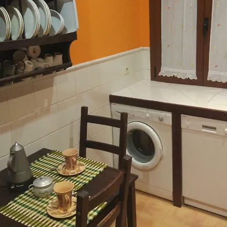 Vut Casa Helen דירה